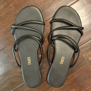 NEVER WORN TKEES Sandals